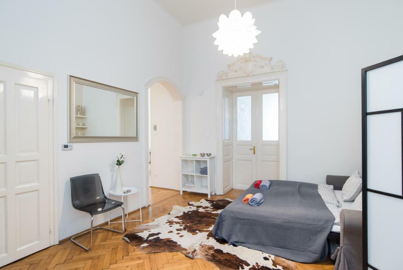 Broadway Apartment Budapest Exterior foto