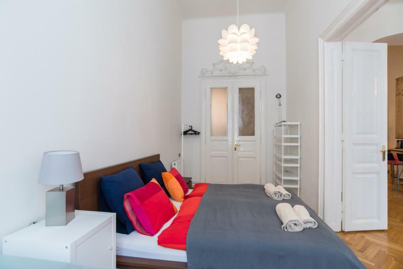 Broadway Apartment Budapest Exterior foto